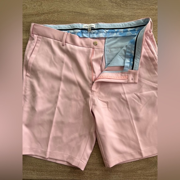 NWT Peter Millar Men’s Shorts - Picture 2 of 5